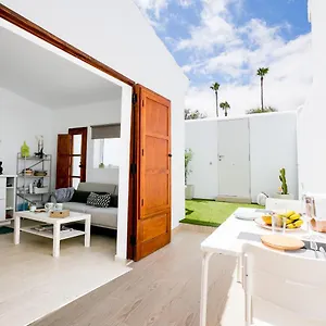https://cactus-apartment.in-canary-islands.com