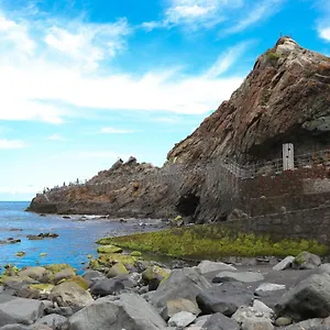 https://ventana-al-roque-apartamento-con-vistas-al-mar.in-canary-islands.com
