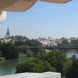 Trianabridgeviews Atico Con Vistas Al Puente De Triana Calle Castilla 38 Seville