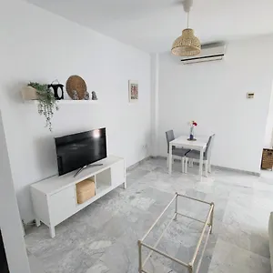 Dos En San Bernardo Seville